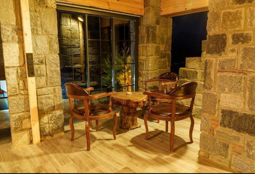 Номер Стандарт, Hobbit Chalet