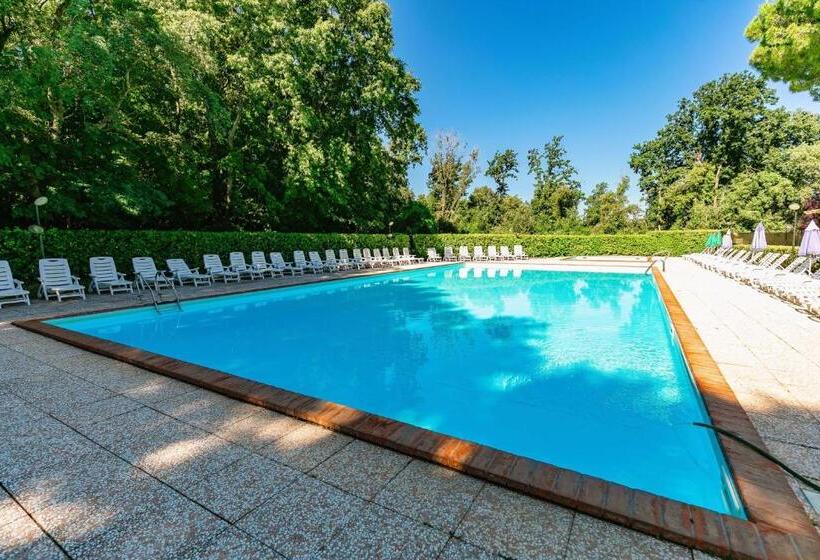 Апартаменты 1 Спальня с Балконом, Isa Residence With Swimming Pool In Guardistallo In The Middle Of Tuscan Nature
