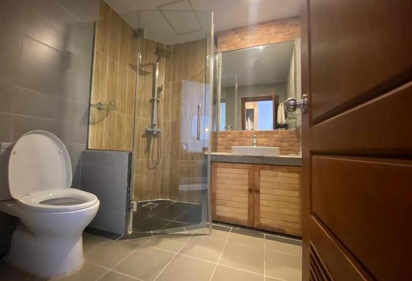 デラックスルーム, Jj City Centre Suites