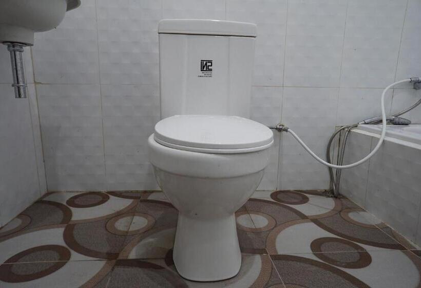 Люкс Повышенной Комфортности, Oyo 93205 Kusuma Hotel And Convention Hall