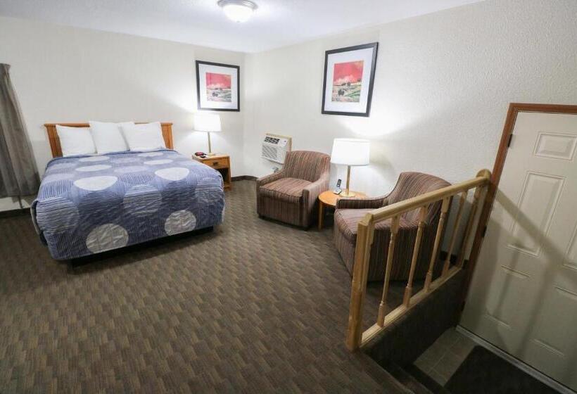 Люкс Повышенной Комфортности, Bear Lodge Motel