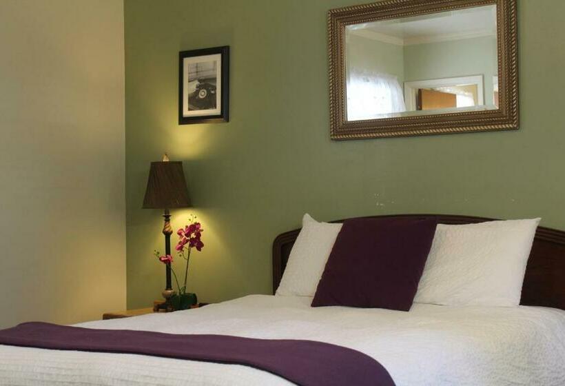 Номер Стандарт, El Rancho Motel