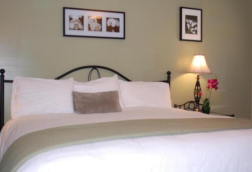 Номер Deluxe Кровать Кинг, El Rancho Motel