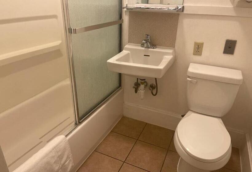 Номер Классика Кровать Кинг, Columbus Motor Inn