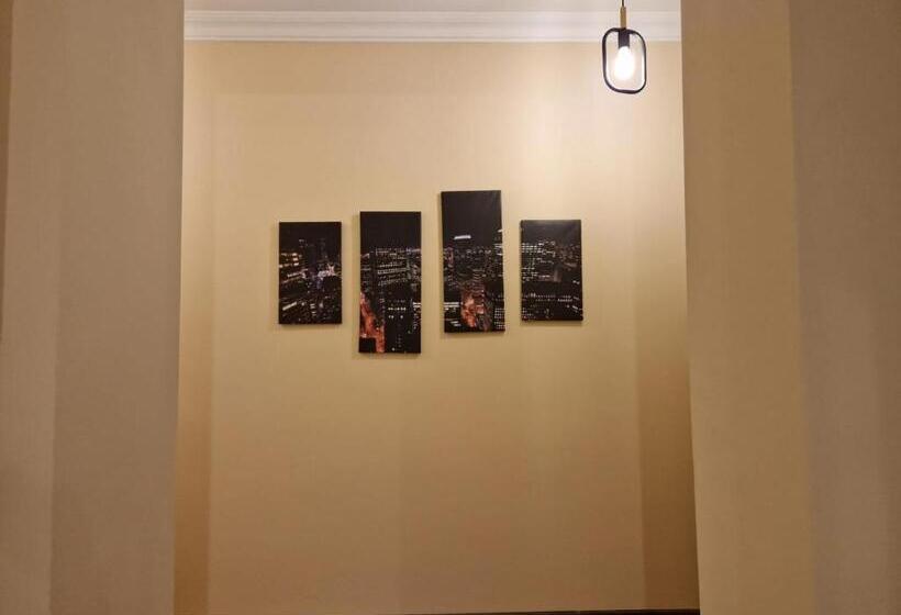 آپارتمان لوکس 1 خوابه, Bizi House Accommodation