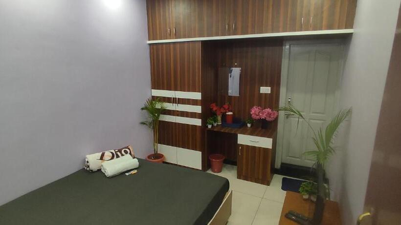 Номер Deluxe, Adh Amilia Residency