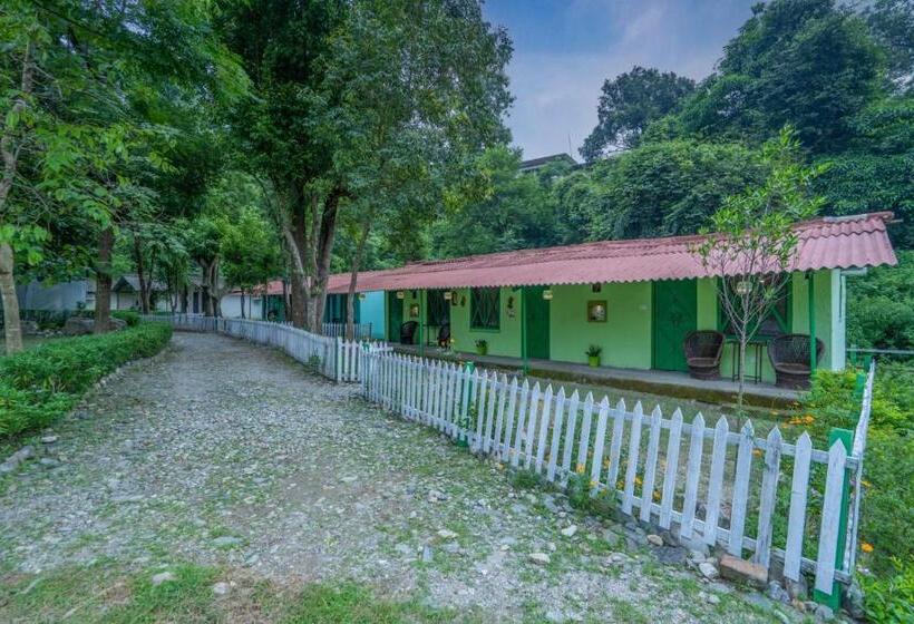 패밀리 룸, Mahaseer Eco Village & Resort