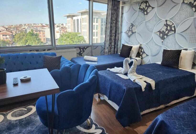 Номер Стандарт Трехместный, Ottoman Suit Apartment &
