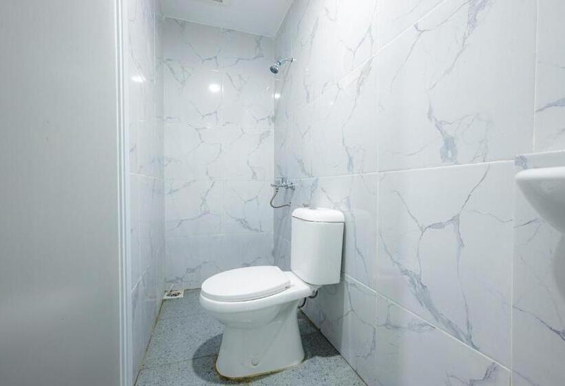 标准间, Reddoorz Near Jalan Cikini
