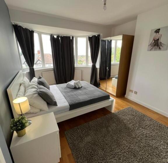 Номер Superior, Stunning House 15 Min From Wembley Arena