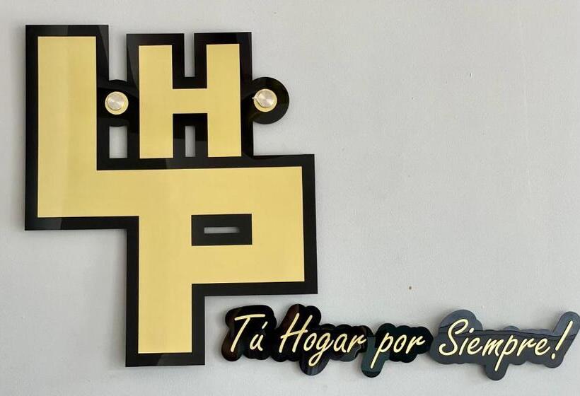 Номер Стандарт Трехместный, Light Plaza