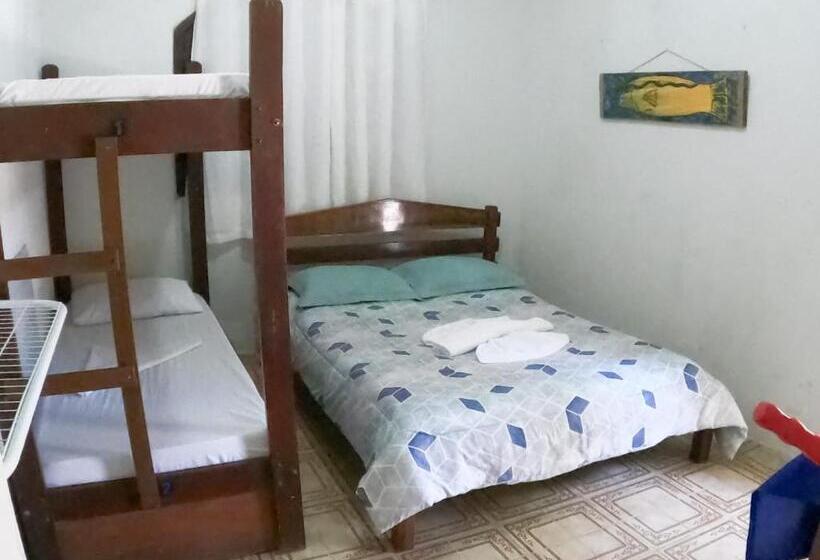 패밀리 스위트, Casarão Hostel E Pousada