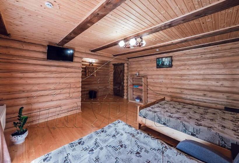 Номер Стандарт Вид на Горы, під магурою