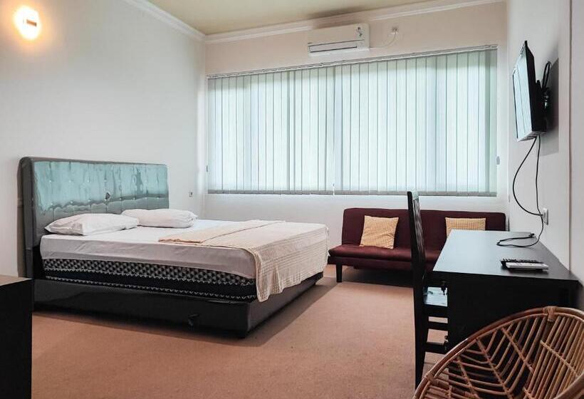 Номер Superior, Reddoorz Plus Syariah Near Simpang Rimbo Jambi