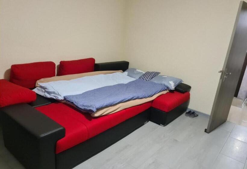 Номер Стандарт, Motel