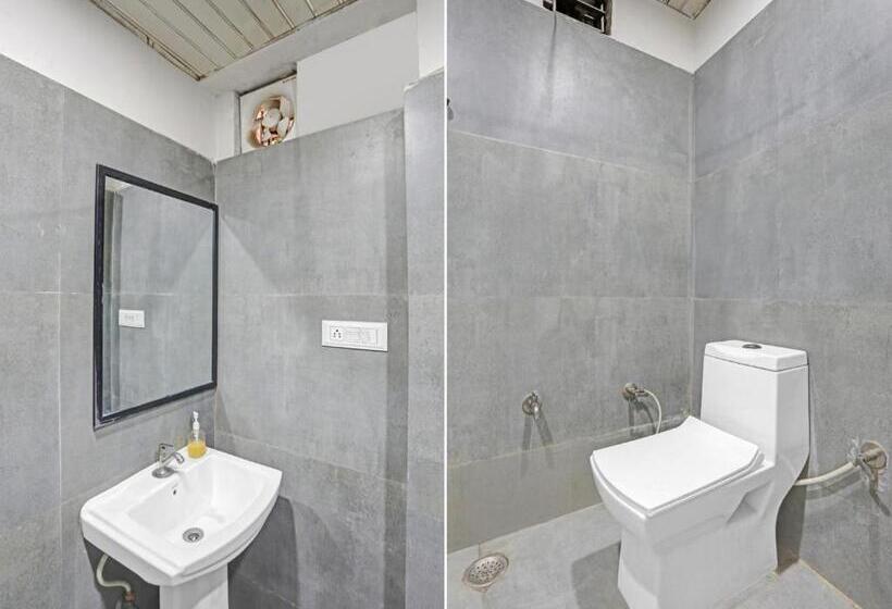 اتاق کلاسیک سه تخته, Collection O Hotel Shubharambh