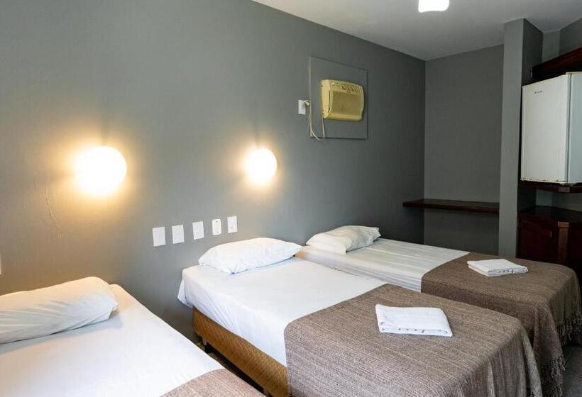 Номер Стандарт Трехместный, Hanna Praia Hotel   Florianópolis