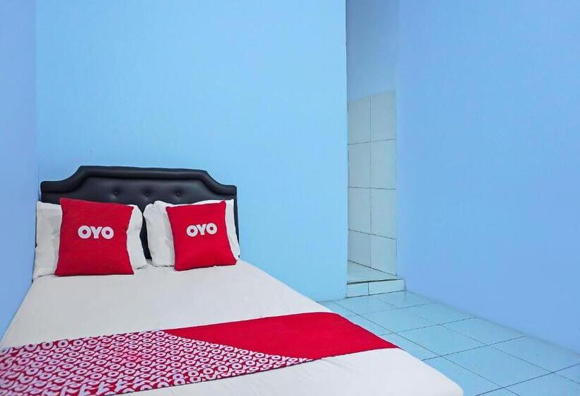 Номер Стандарт, Oyo 92704 Pondok Bunga Lily