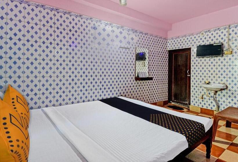 Трехместный Номер Классика, Spot On Sri Ram Guest House