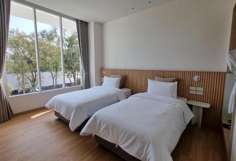 가든 전망 스위트, Punn Hotel Korat