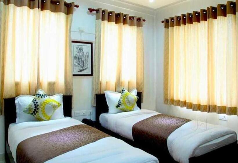اتاق کلاسیک سه تخته, Oyo 81146 Welcome Agra