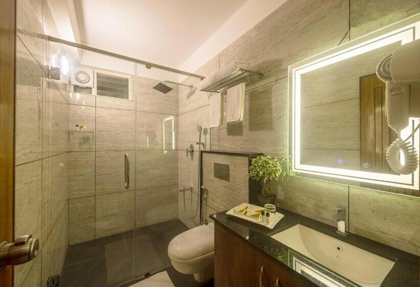 Номер Deluxe, Royal Ace Boutique Hotel   Manyata Techpark