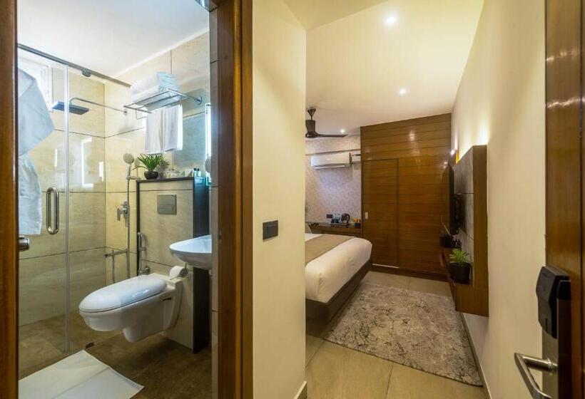 Номер Deluxe, Royal Ace Boutique Hotel   Manyata Techpark