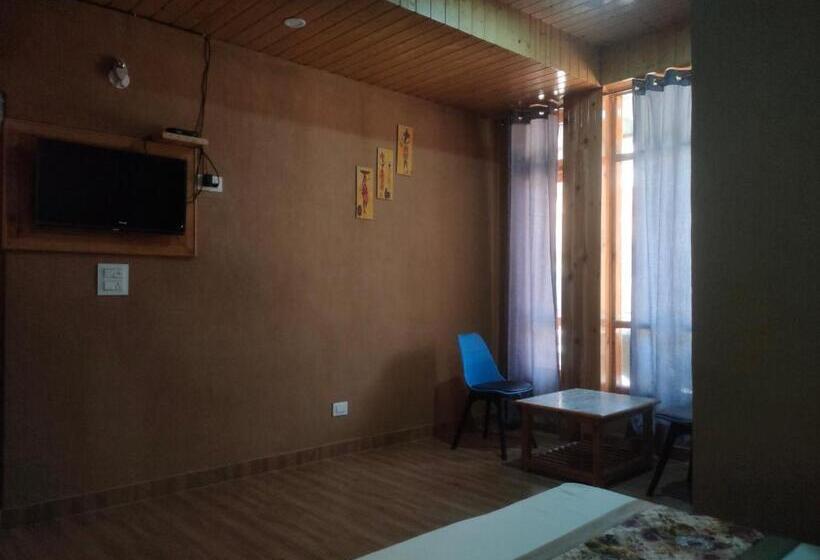 Номер Deluxe с Балконом, Cozy Haven