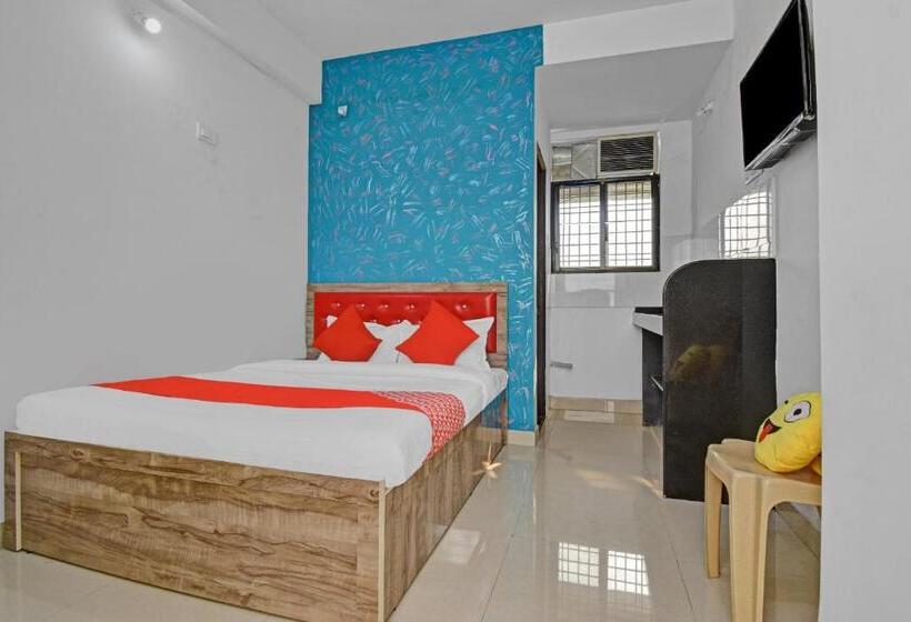 Трехместный Номер Классика, Oyo Flagship Jamtha Hotel Guest House