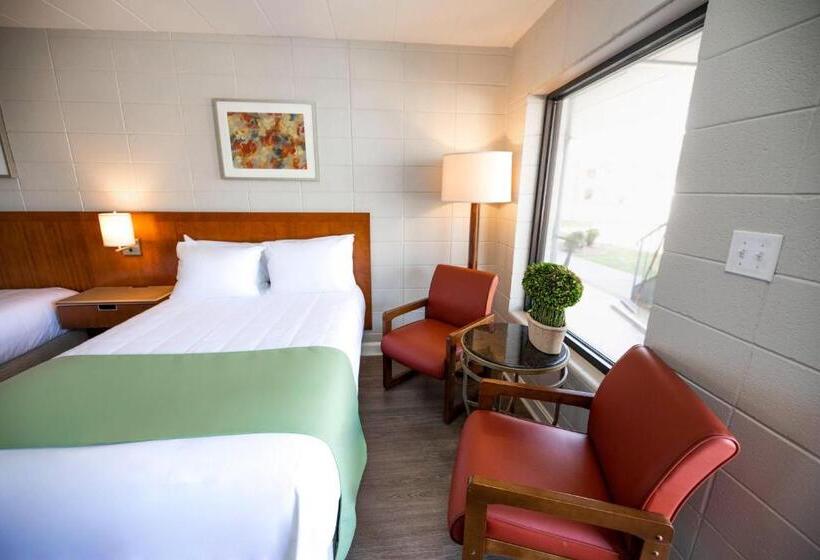 Номер Deluxe, The Grand Regal Resort