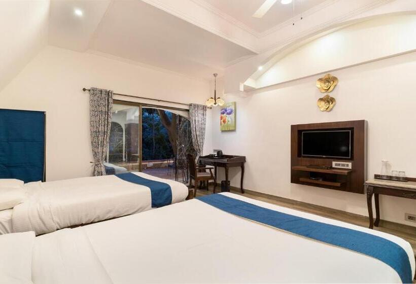 Номер Стандарт Вид на Сад, Valley View Grand Resort, Panhala   Premium Resort Hotel In Panhala