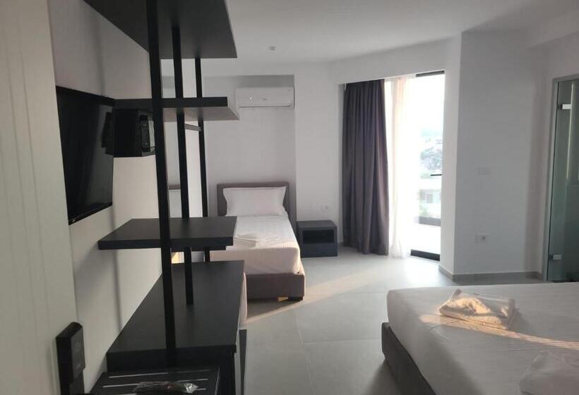 디럭스 트리플 룸, Adele Hotel Ksamil