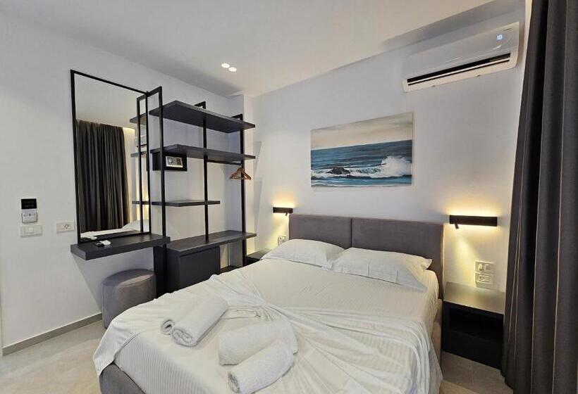 디럭스 룸, Adele Hotel Ksamil
