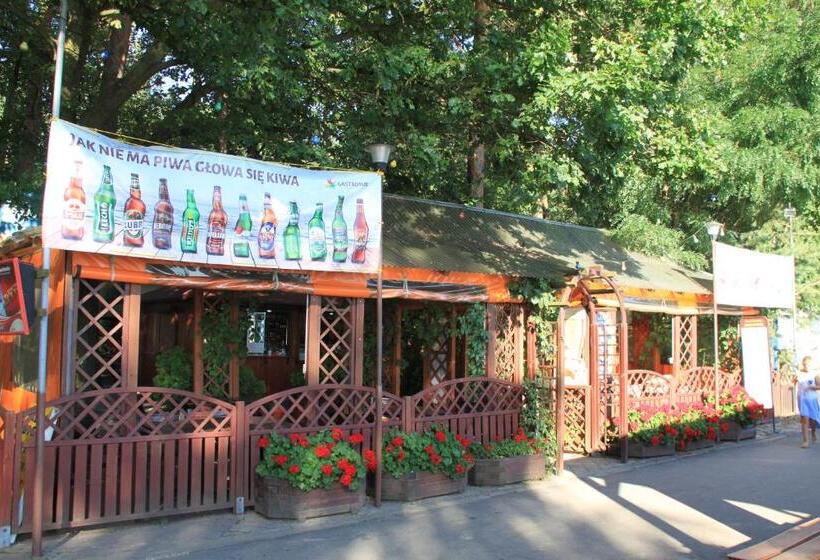 بنجلو عائلى, Zielony & Ow Borowik & Pensjonat Manhattan   Centrum Rekreacji I Wypoczynku Gastrotur