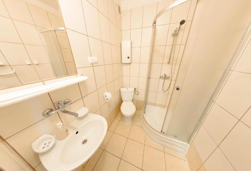 Номер Стандарт Трехместный, Twój Hostel Ruda śląska