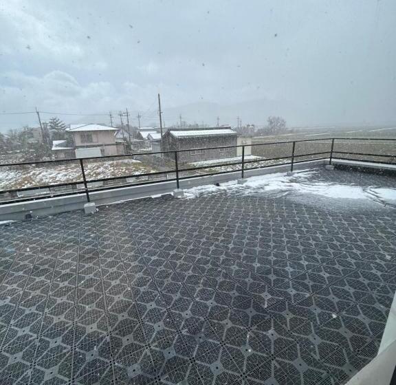 Четырехместный Номер Economy, 高島市安曇川町琵琶湖徒歩3分エクシブ 高島 近くbbq自転車無料貸出