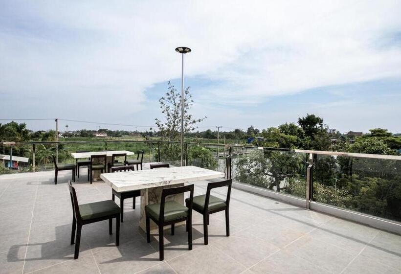 Habitació Superior, Chainam Charmchuree Residences Cafe And Spa