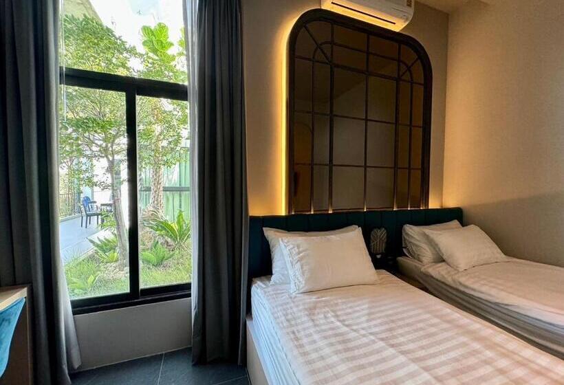Номер Superior, Chainam Charmchuree Residences Cafe And Spa