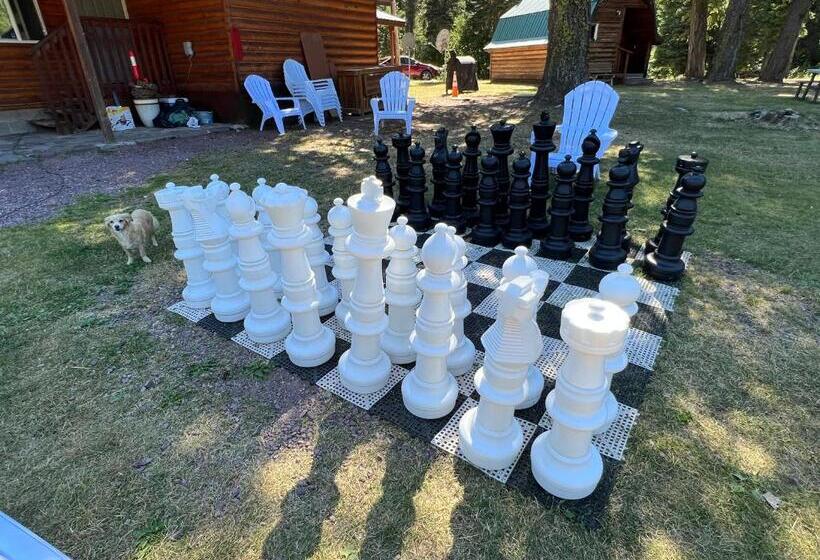 Апартаменты 2 Спальни, Triple G’s Resort   Cabin 11