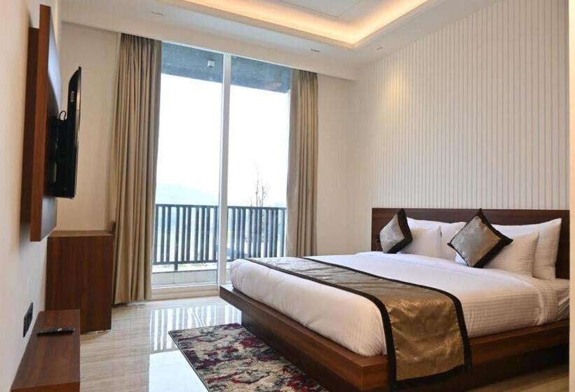 Номер Стандарт Вид на Бассейн, Baantalai Hotel And Resort