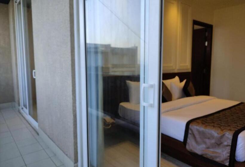 Номер Deluxe с Балконом, Baantalai Hotel And Resort