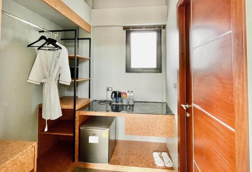 Студио Стандарт с Террасой, Proudchan Boutique Resort