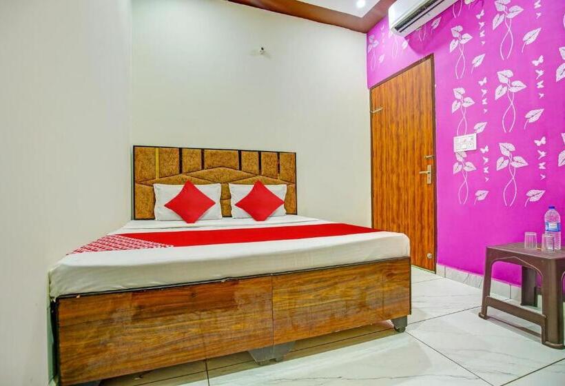 三人经典房间, Oyo Hotel Patiala
