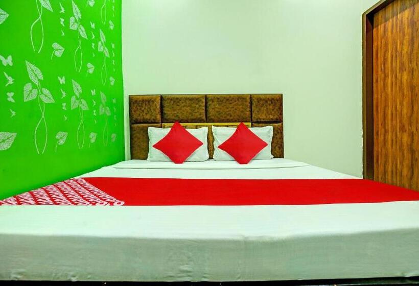 三人经典房间, Oyo Hotel Patiala