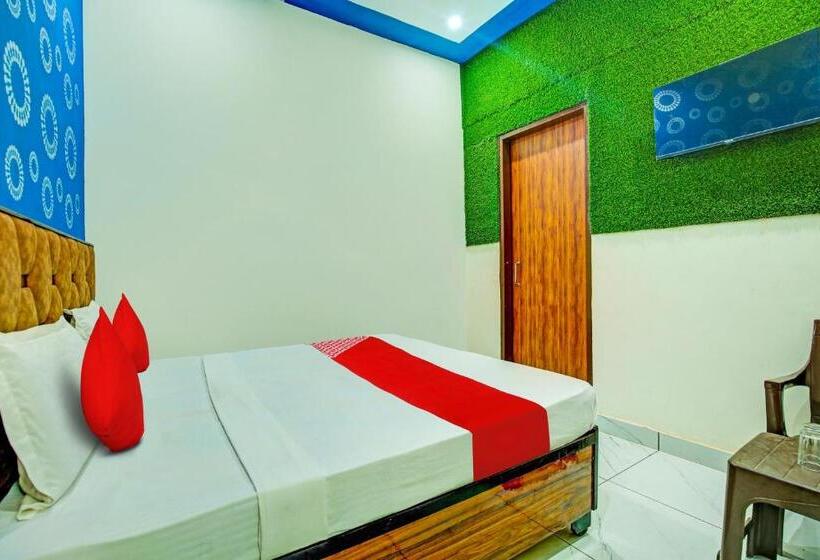 三人经典房间, Oyo Hotel Patiala