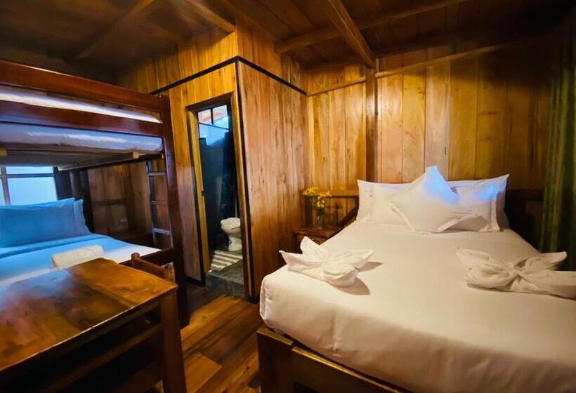 이코노이 4인룸, Guayabo Hostal Mindo