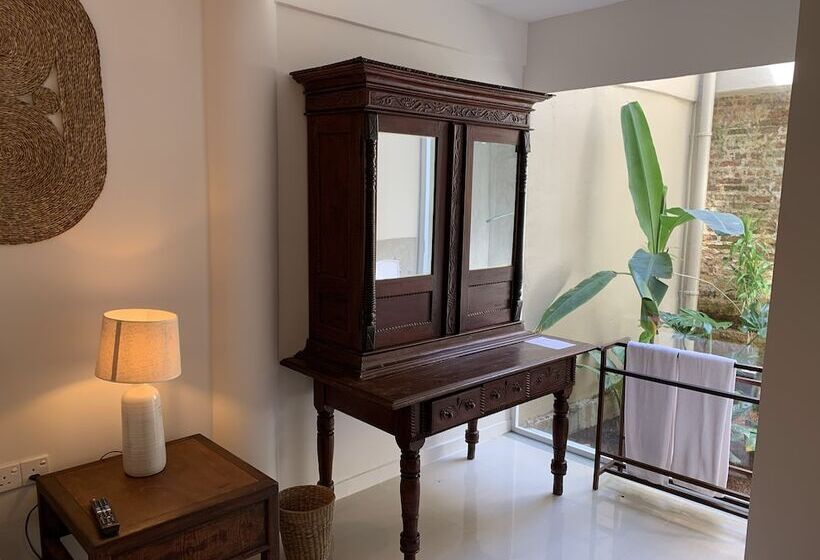Номер Deluxe, Neevana Hotel Hikkaduwa