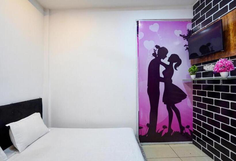 Трехместный Номер Классика, Oyo 82171 The Love Bird Hotel & Cafe