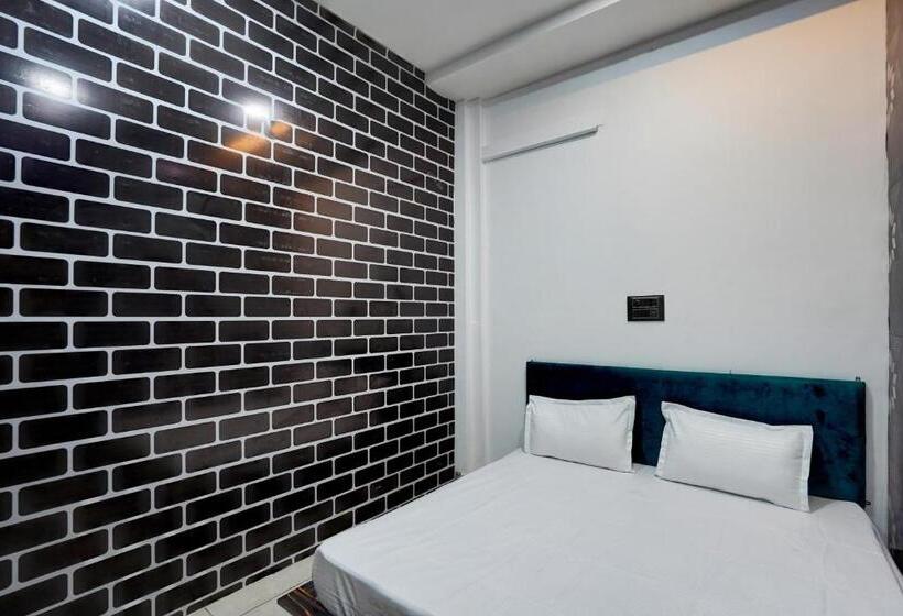 Трехместный Номер Классика, Oyo 82171 The Love Bird Hotel & Cafe