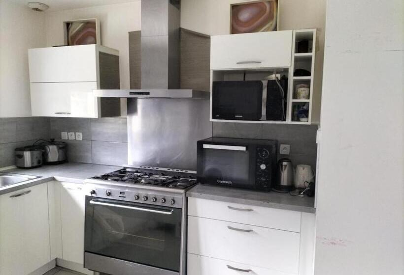 Номер Стандарт, Chambre Cozy Proche De Paris Et à 10 Minutes D Orly
